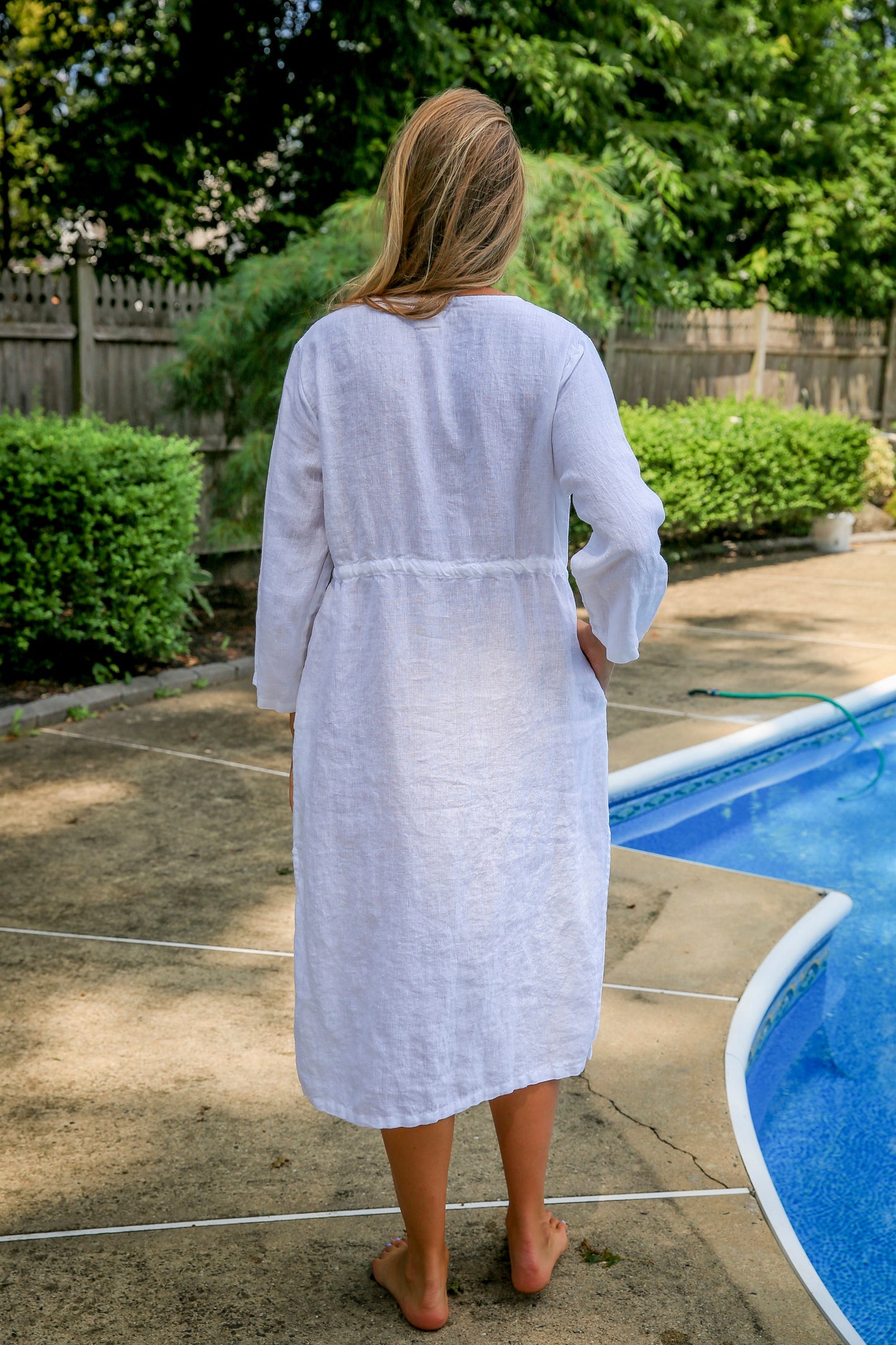 Linen caftan dress: A perfect blend of boho and cottagecore styles.