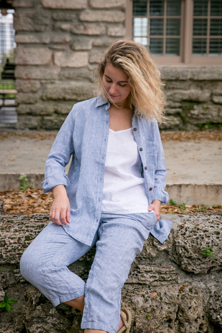 Stepping into summer: Woman in pre-washed and pre-shrunk linen trousers.