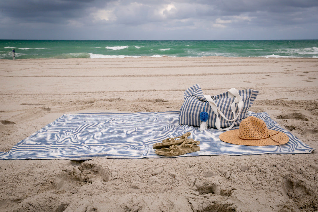 Summer Vacation Beach & Tote Bag