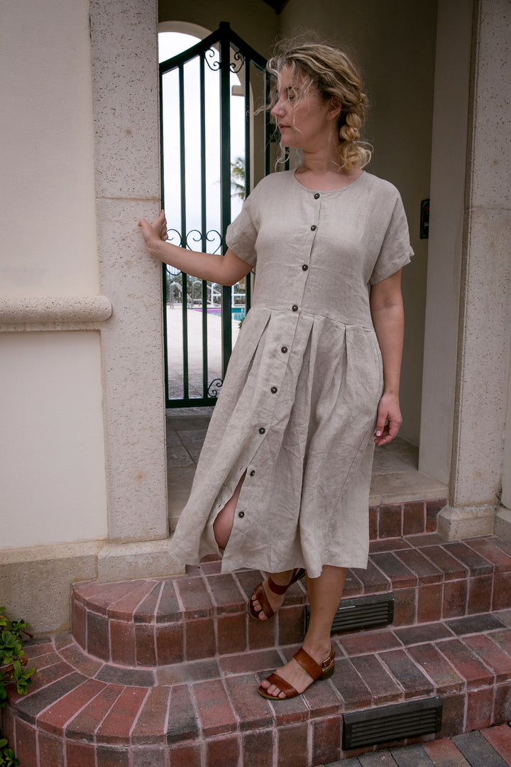 The Linen Adri Dress: Where classic design meets contemporary comfort.