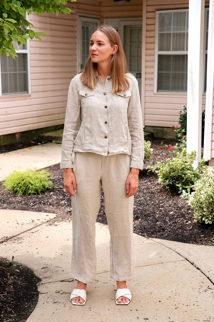 Spring outfit featuring the lightweight linen blazer for women.