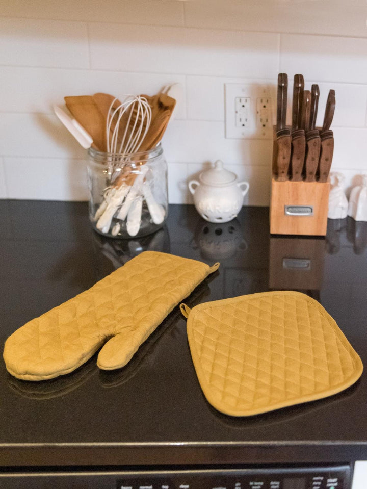 Linen Kitchen Set: Pot Holder & Oven Mitt