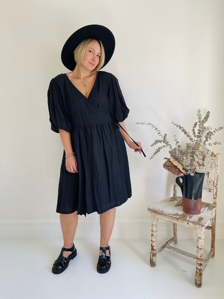 Chic Puffy Sleeve Linen Wrap Dress