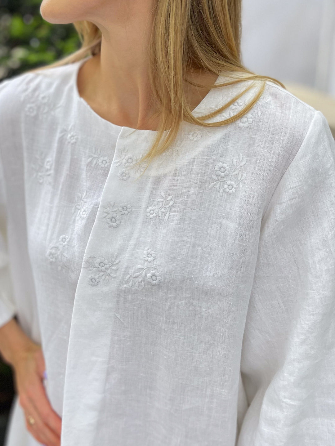 Embroidered Linen Diva Dress