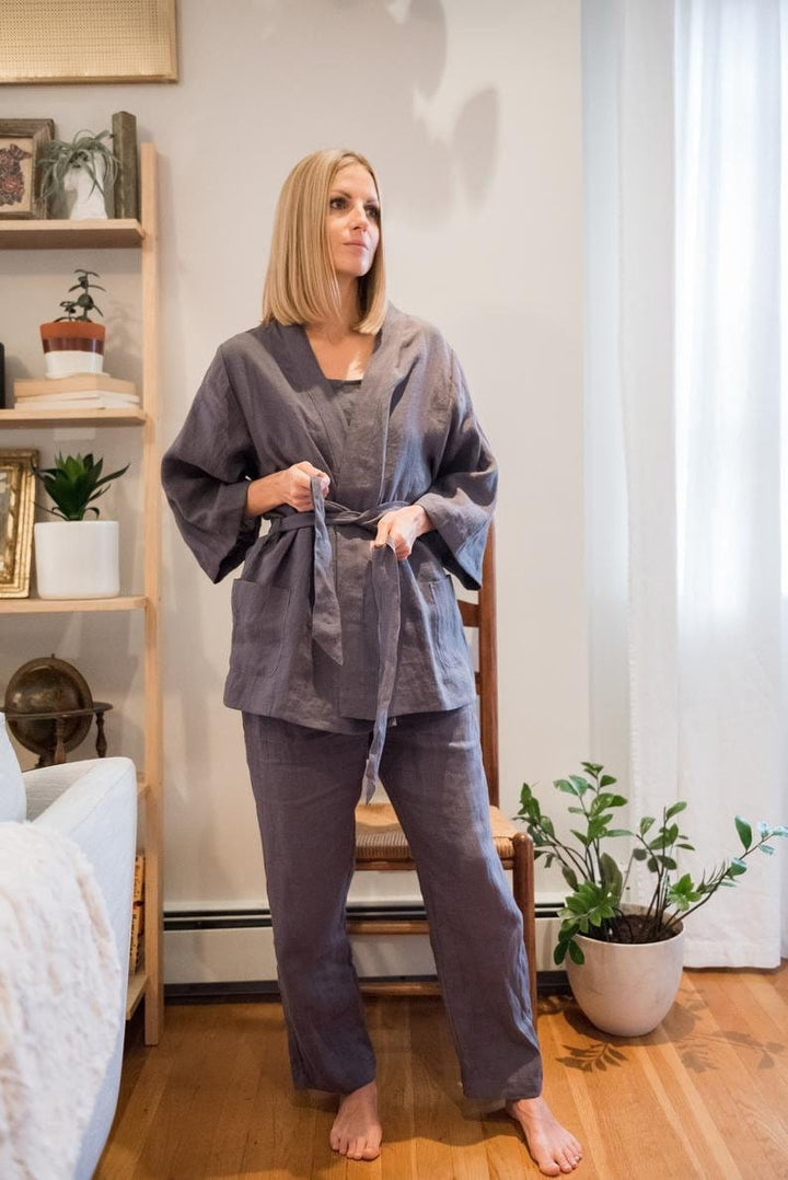 Woman wearing soft wide-leg linen trousers made from 100% European flax